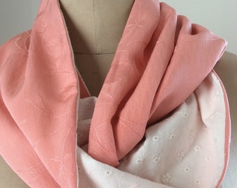 Pretty Peaches and Cream Vintage Japanese Infinity Scarf - reversible