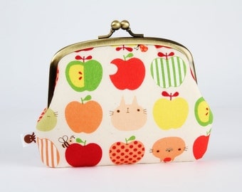 Metal frame purse with two sections - Apple and cats in spring - Pop up / Japanese fabric / peach pink green red yellow kitties