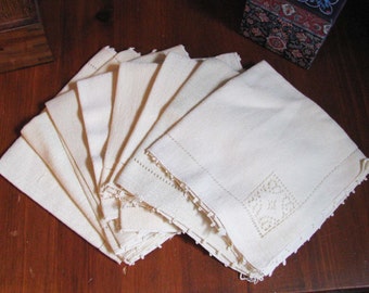Antique napkins with embroidered decoration