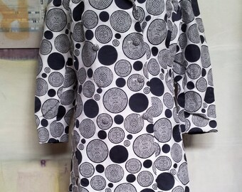 Vintage Clothing. Vintage 1960s Coat/Jacket. Black White Jacket. Dorothy Tyoran studio. Ricky Reed Fashion Label. 1960s. London. Melbourne.