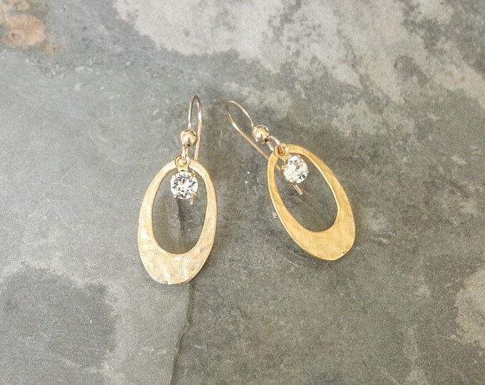 Crystal Earrings, Gold Crystal Earrings, Gold Oval Crystal Earrings, Oval Crystal Earrings, Gold Crystal Earrings, Oval Earrings