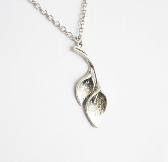 Lily Flower Necklace Floral Necklace Flower Necklace Lily
