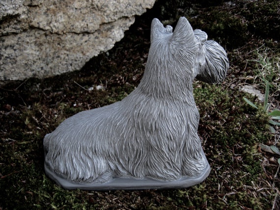 scottie garden statue