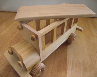 Reclaimed Wooden removable top Toy Bus for Children Kids Boys Eco friendly Car Natural Unpainted Organic