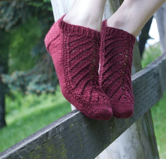 Ankle Socks PDF Knitting Pattern Wendee Lace from AndreaRangelKnits on Etsy S...
