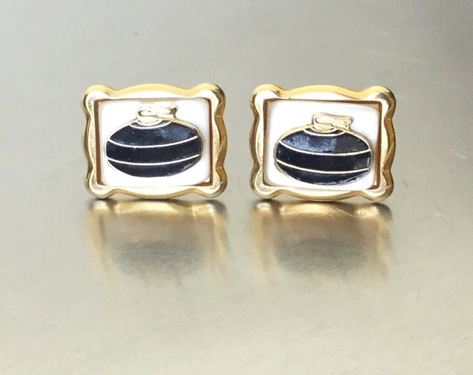 Superb Vintage Retro Mod Cuff links, Mother of Pearl Cufflinks with Vintage Lighter. Vintage Gold Filled Cuff Links. Atomic Cuff Links. Man