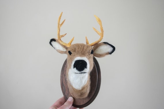 Faux Taxidermy White-tailed Deer (Odocoileus virginianus)