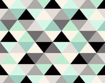 Grunge Geometric Triangle Blanket