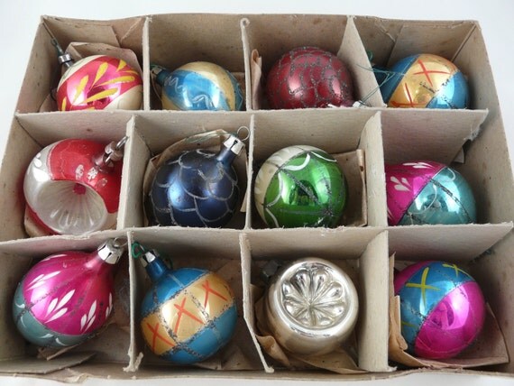 Vintage Shiny Brite Tree Ornaments Christmas Glass Set Of