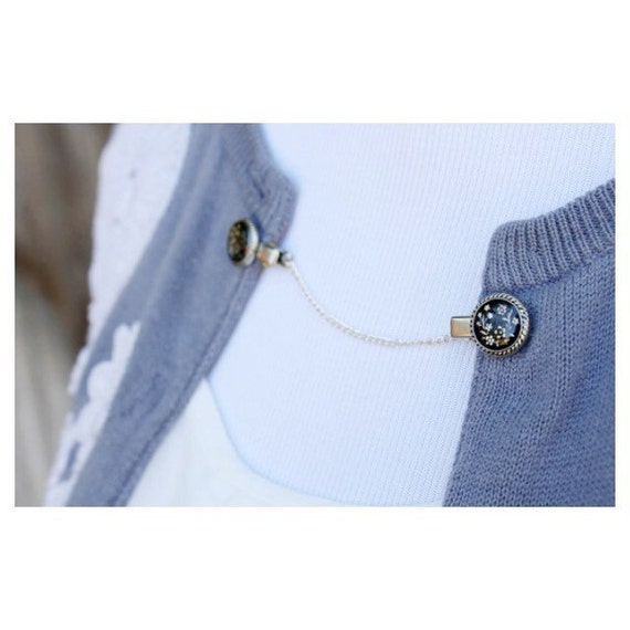 Sweater Guard Cardigan Clip Collar Clip Vintage Inspired Retro