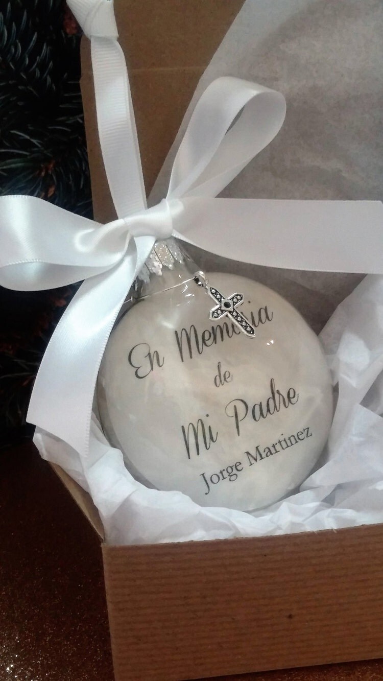 Father Memorial Ornament in Spanish En by ShopCreativeCanvas