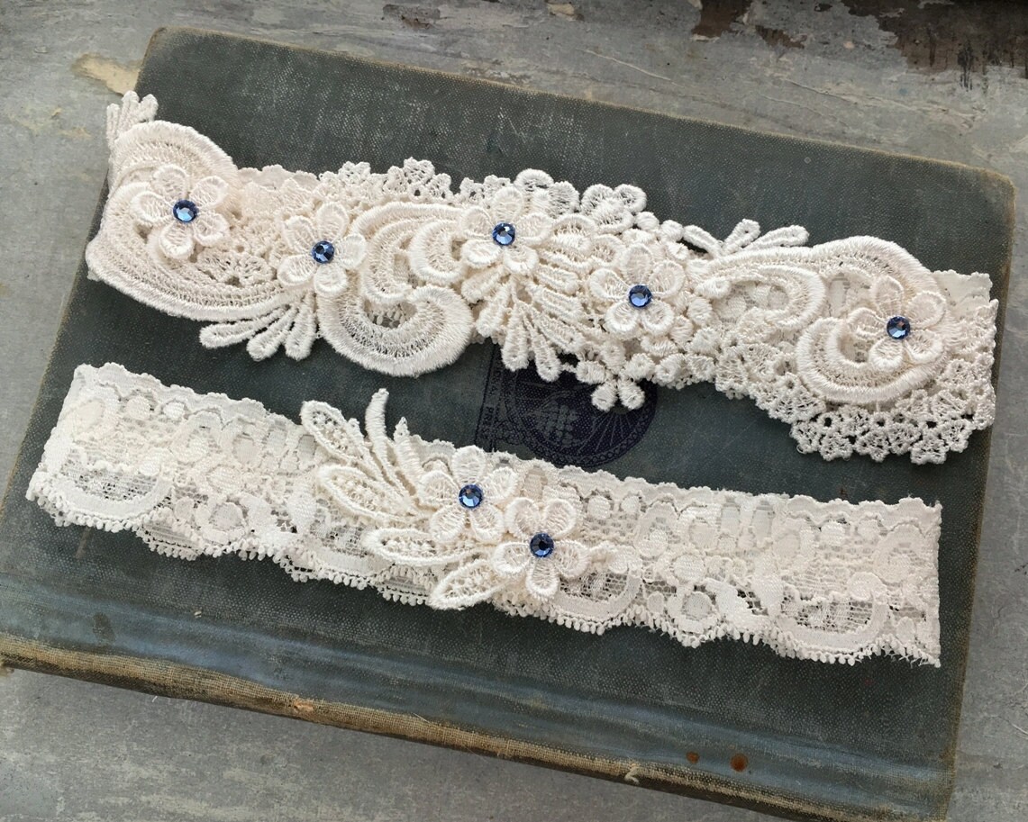 Lace Wedding Garter Set Something Blue by GillyflowerGarters