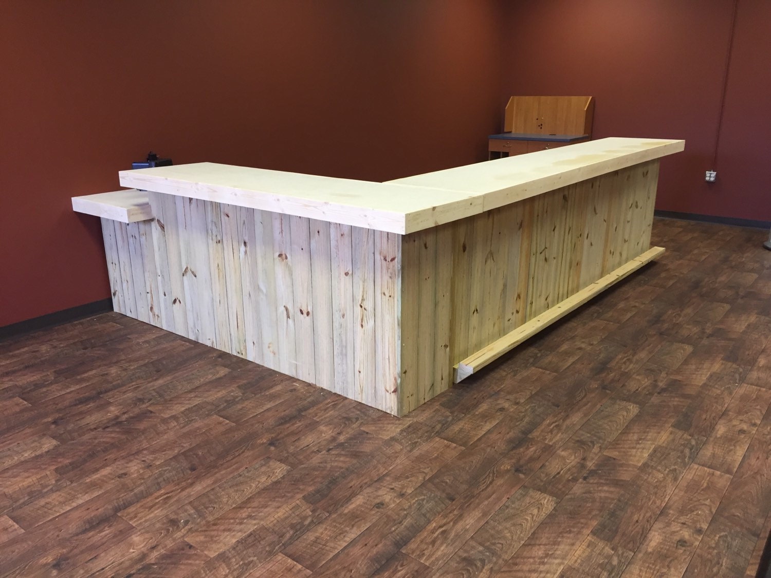 The Lounge Up to 20' rustic retail sales counter