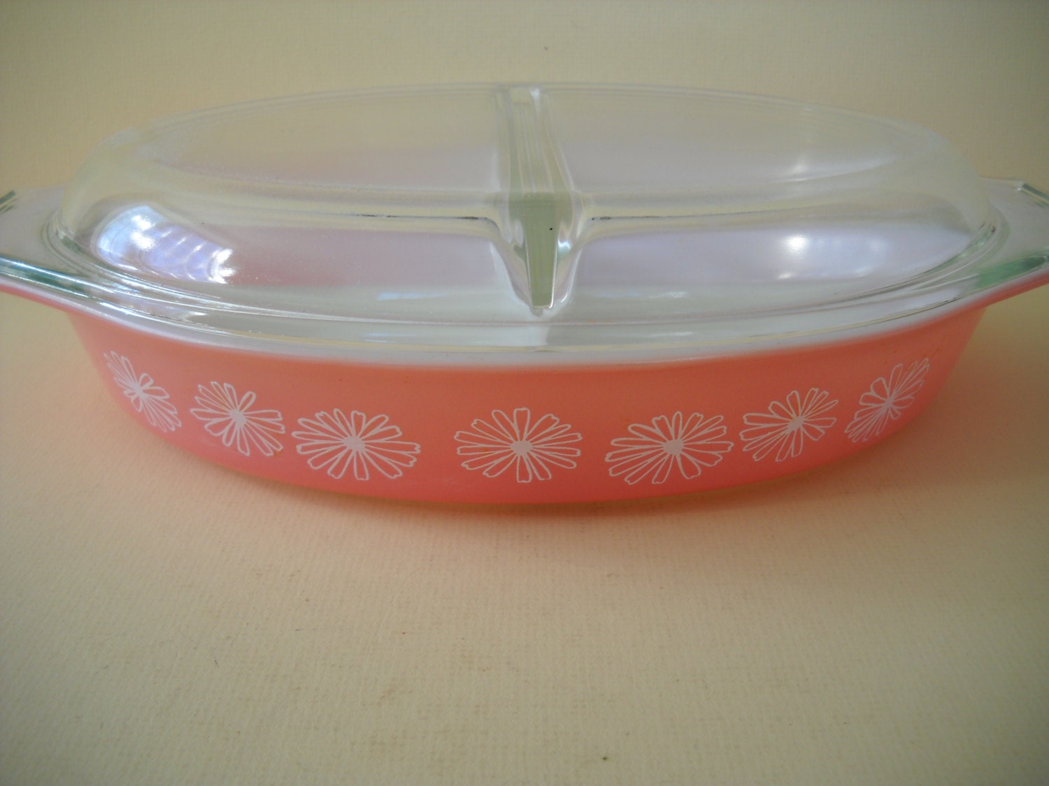 Pyrex Pink Daisy Divided Casserole With Lid 1 1 2 Qt