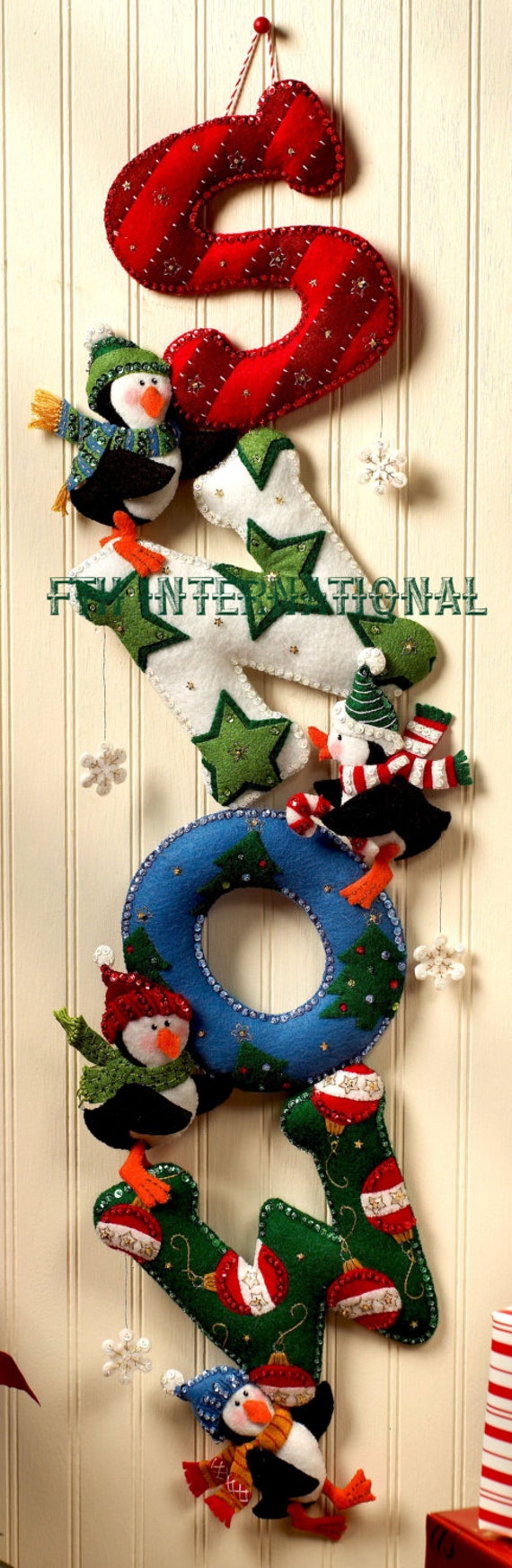 Christmas Wall Hangings bucilla snow ~ felt christmas wall hanging kit #86112 penguins Christmas Wall Hangings bucilla snow ~ felt christmas wall hanging kit #86112 penguins