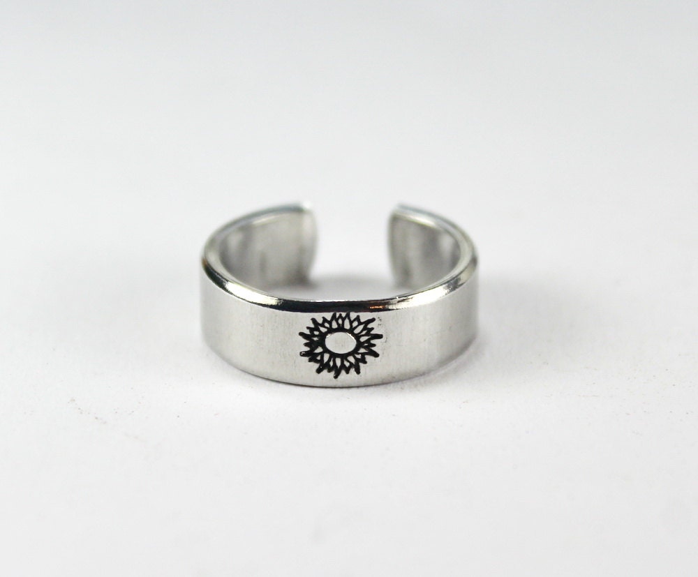 Sun And Moon Ring Set Simple Couples Rings by FabulousStamping