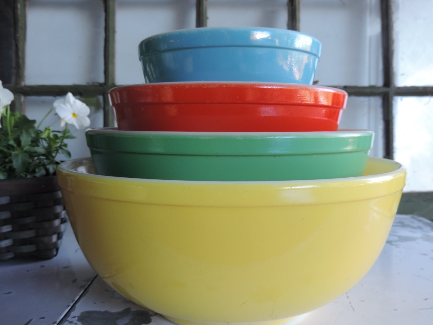 Vintage Pyrex Primary Colors Nesting Bowls Original 1940s 7145