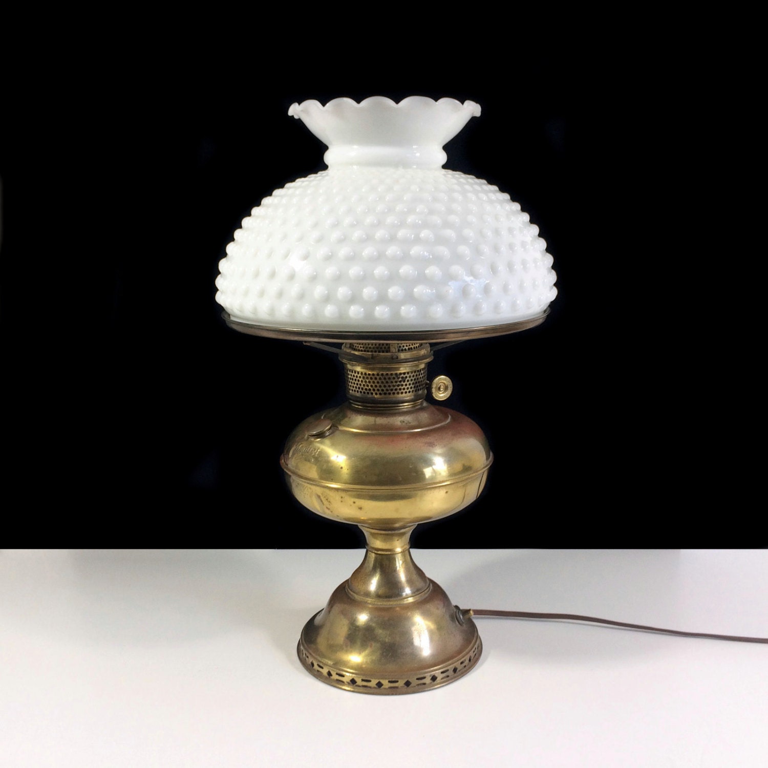 Vintage Brass Hurricane Style Table Lamp With Milk Glass 0425