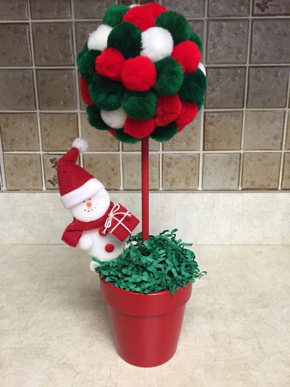 Christmas Topiary. Christmas Decoration. Topiary. Christmas