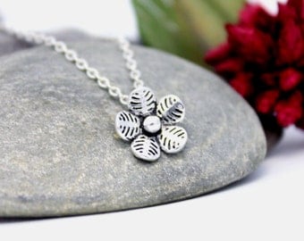Lovely Flower Necklace, Flower Pendant, Cute Charm Necklace, Cute Flower Necklace, Everyday Necklace