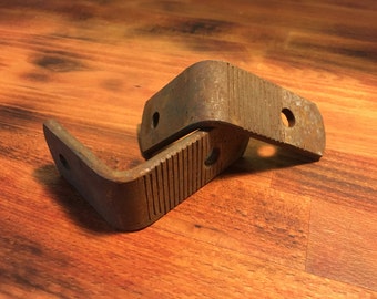 Reclaimed Antique Corner Brackets (Pair of 2)