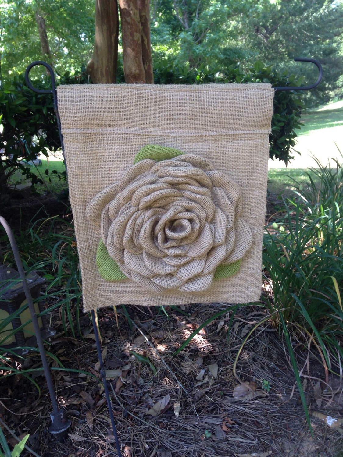 Burlap Flower Garden Flag