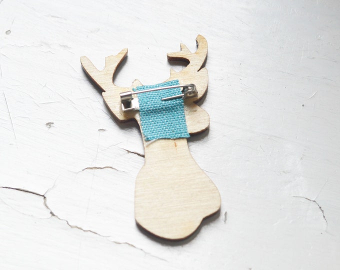 Oh, My Deer // Wooden brooch is covered with ECO paint // Laser Cut // 2016 Best Trends // Fresh Gifts // Nature & Animals // Geometric