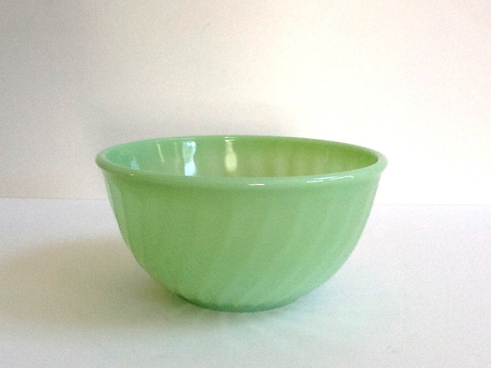 Oven Fire King Ware Jadeite 8 Green Swirl Bowl Jadeite