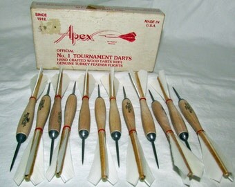 12 Vintage Apex No. 1 White Turkey Feather Darts