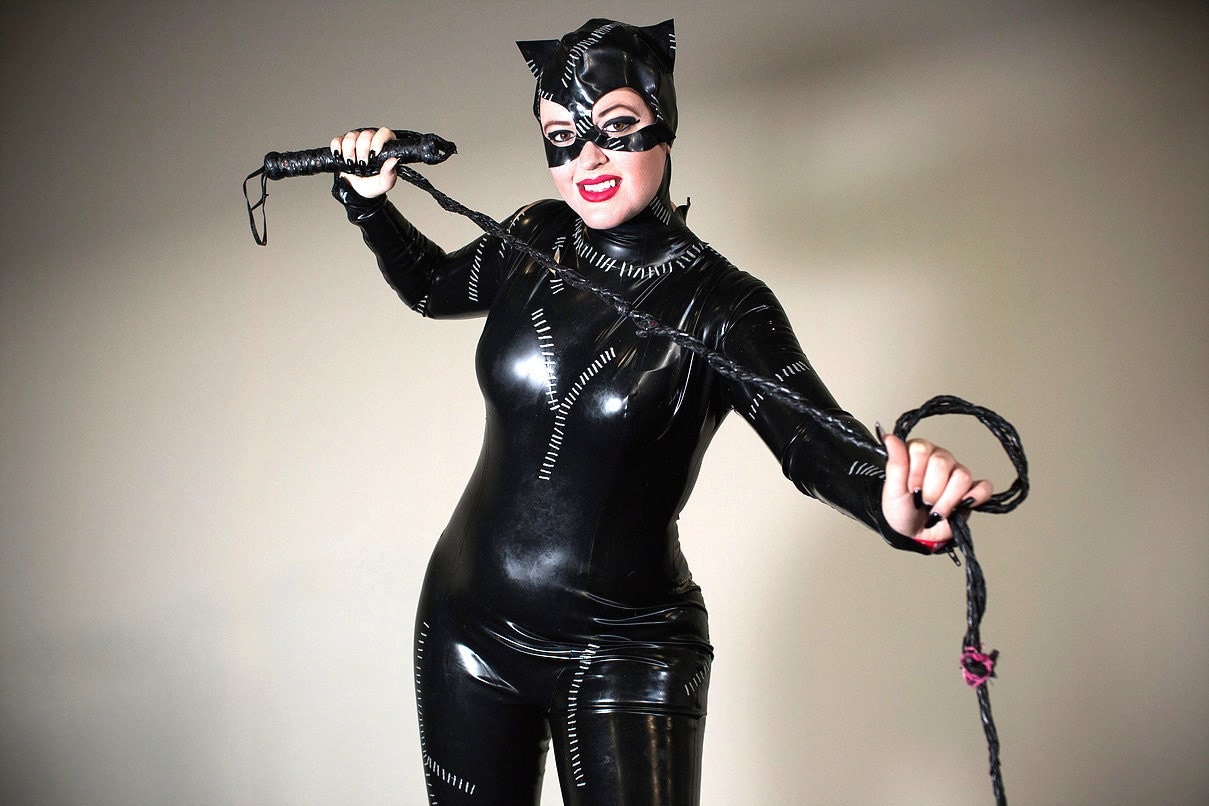 Latex Catwoman Costumes 38