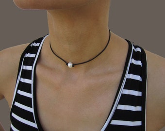 Pearl Necklace Leather, Pearl Choker Necklace, Single Pearl Choker, White or Pink Pearl Necklace, Pearl Leather Necklace, Real Pearl Jewelry