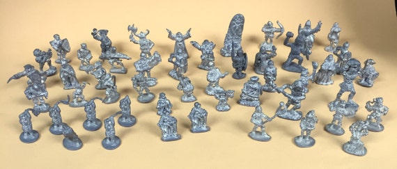 d&d paintable miniatures