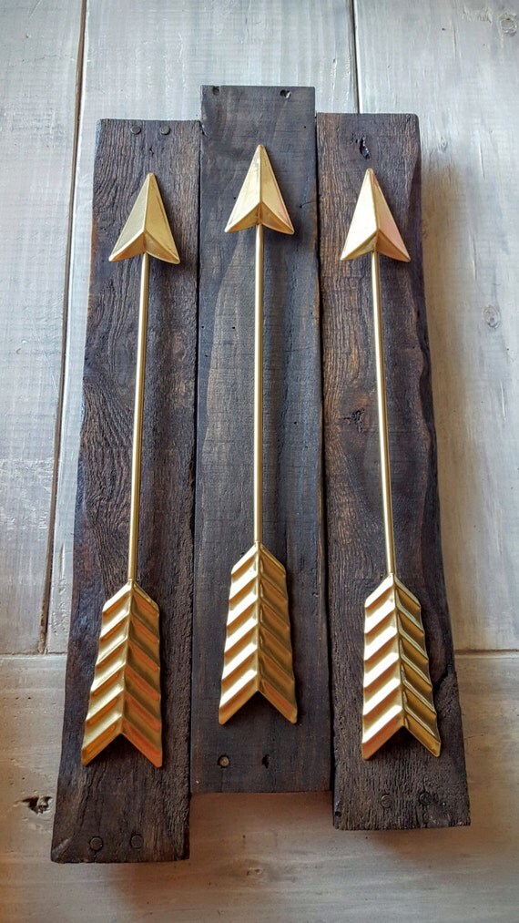 3 Metal Arrows on Reclaimed Wood Arrow Wall Decor Gallery