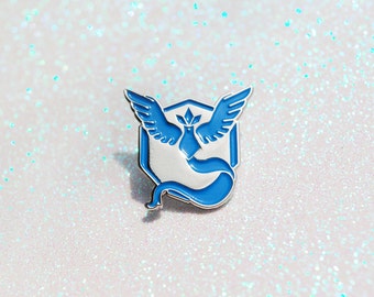 Team Mystic Enamel & Metal Pin ~ Pokemon Go Team Pin Blue Articuno Nintendo Video Game Lapel Pokemon Badge Brooch