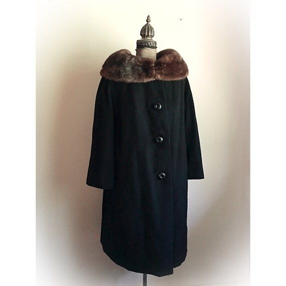 Vintage 1960s Neusteters Black Cashmere Coat with Fur Collar