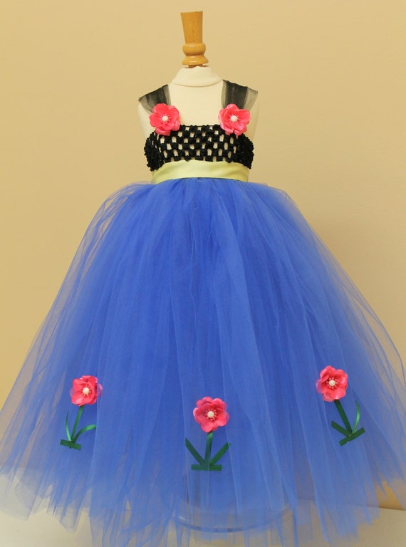Dress Centerpiece Winter Wonderland Ice Frozen Queen snowflake dress Anna Il_570xn
