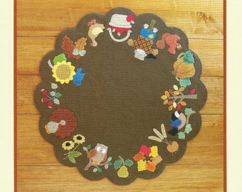 Wool Table Mat Pattern Thanksgiving Turkey FALL GATHERINGS from Brandywine Designs 21" x 21" Pumpkin Duck Owl Sunflower Applique