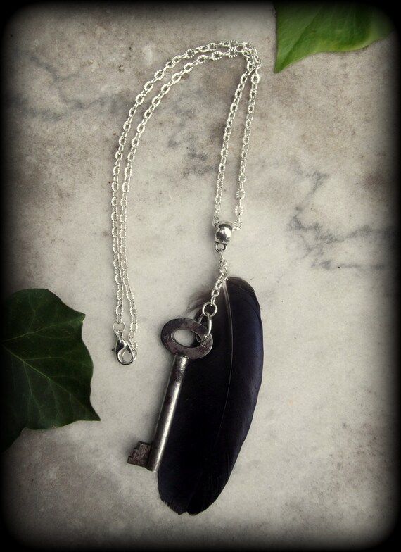 Crow & Crossroads Talisman No.2 Witchcraft Magic Hecate