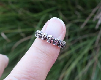 Vintage 925 Sterling Silver Skull Ring