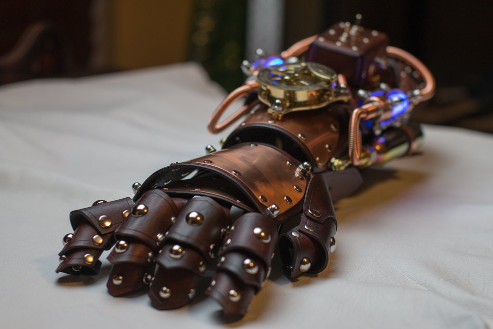 Powered Steampunk Gauntlet