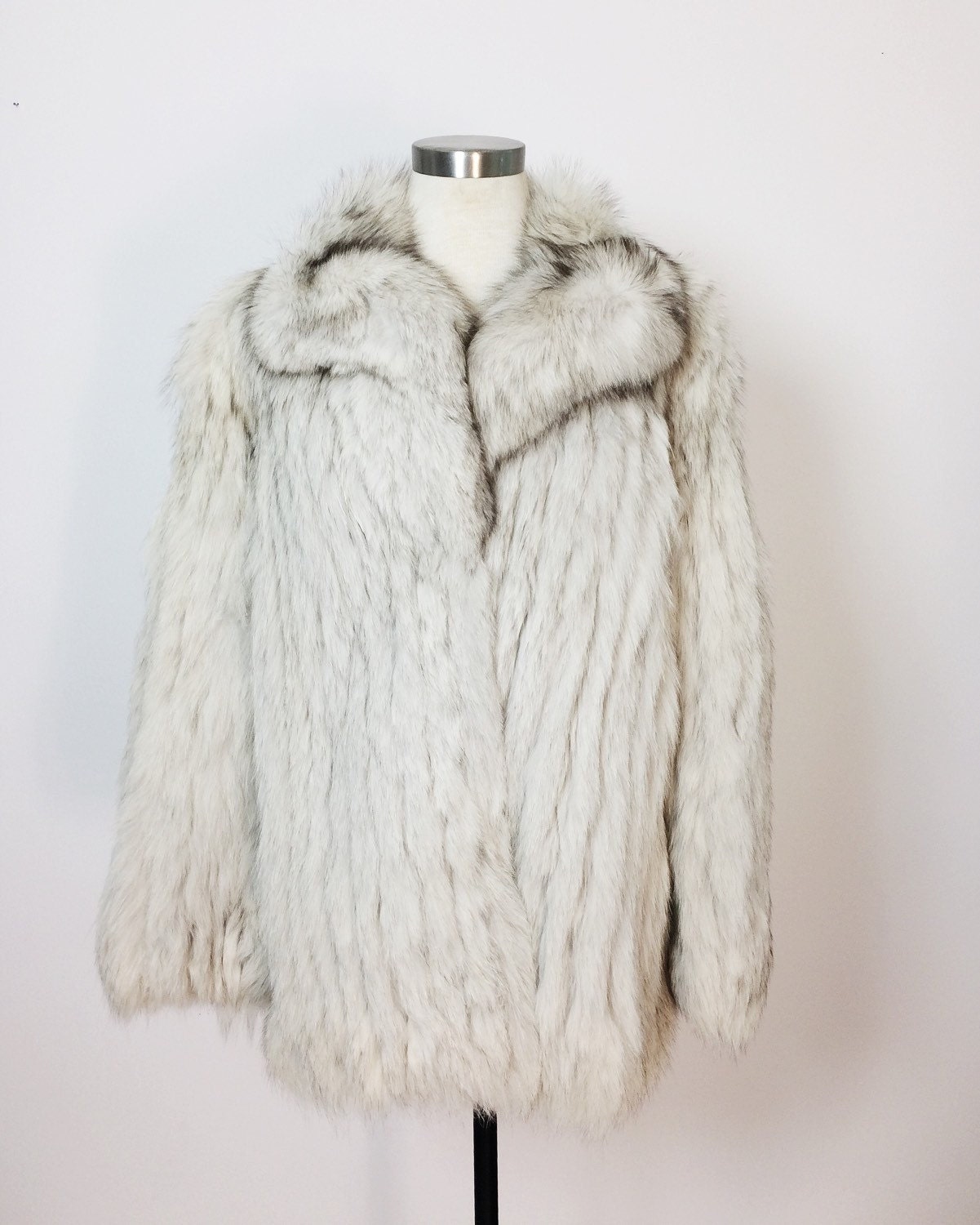 Vintage Fox Fur Coat / White Fur Coat / Fur Coat Medium