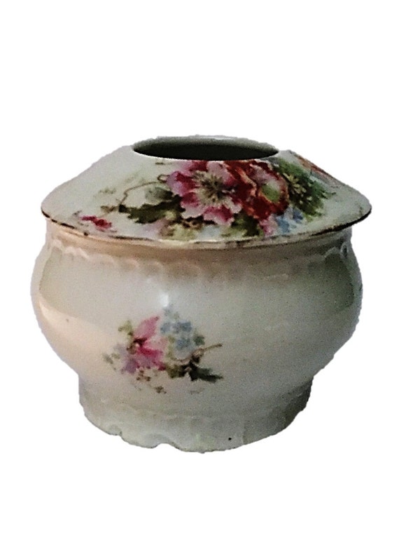 Vintage Porcelain Floral Potpourri Bowl Flowers by DerBayzVintage