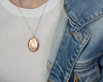 Pink Gold Locket, Girlfriend Gift Necklace, Rose Gold Oval Floral Locket Pendant, Long Floral Long Locket, Modern Locket