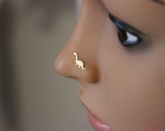 Dinosaur nose stud, nose ring, dinosaur cartilage Brachiosaurus cartilage, jurassic park, tragus, silver cartilage earring, cartilage stud