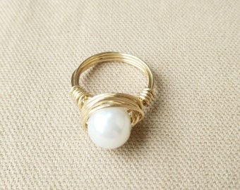 Gold Pearl Ring- Silver Pearl Ring- White Pearl Ring- Pearl Jewelry- Pearl Jewellery- Pearl Ring- White Purple Ring- White Ring- Pearl