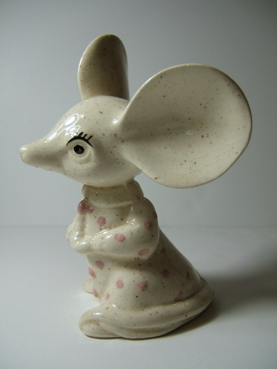 mouse figurine toy