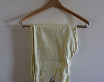 Vintage, Pale yellow, High Waist Jeans!