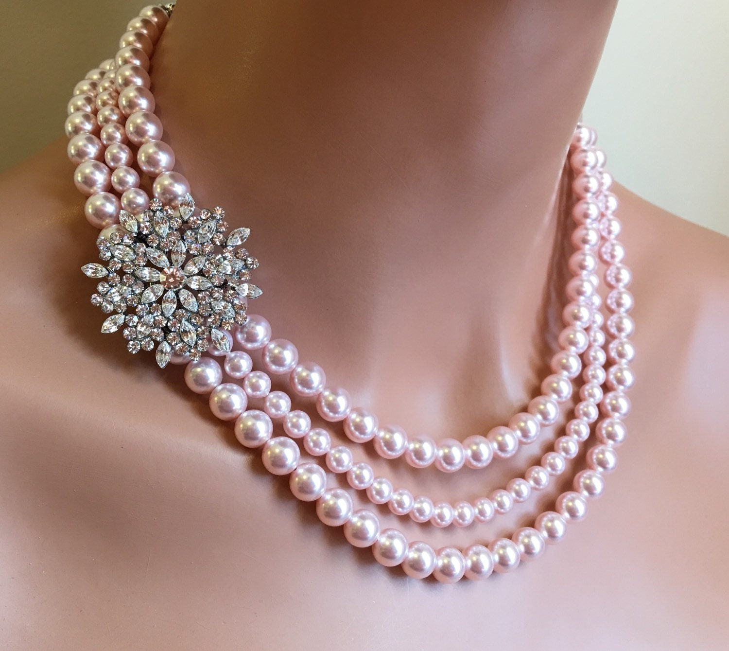 blush pearl necklace