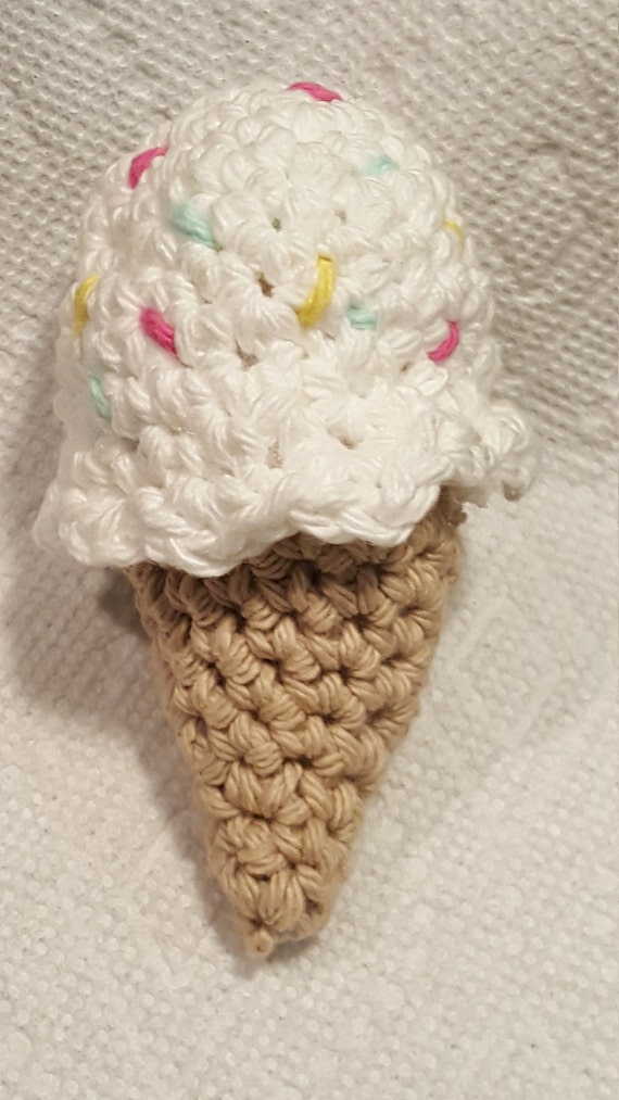 Mini ice cream cone dog toy