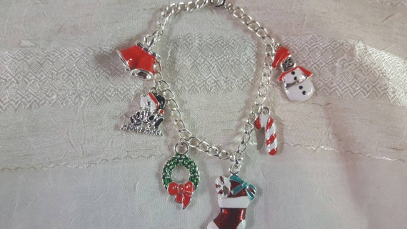 Items similar to Holiday charm bracelet, Christmas bracelet, festive ...